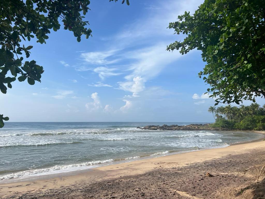 Ocean Gateway Dickwella Hotel Luaran gambar