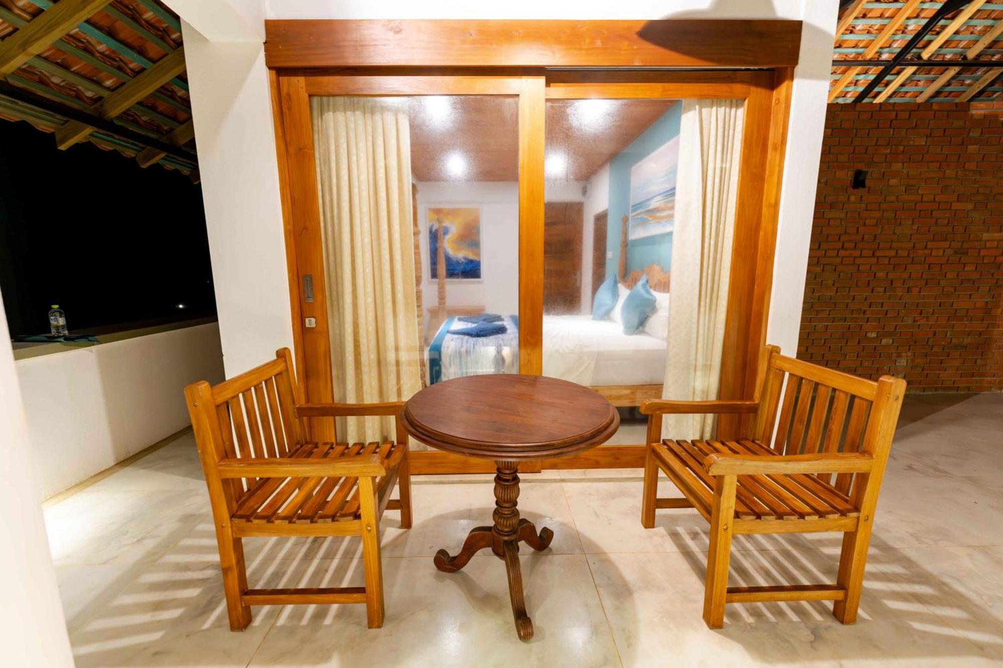 Ocean Gateway Dickwella Hotel Luaran gambar